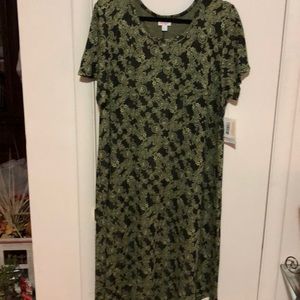 Lularoe Carly 2x. Brand new with tags